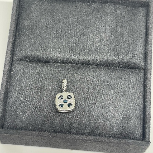 David Yurman Petite Albion Pendant with Blue Topaz and Diamonds - Picture 5 of 10